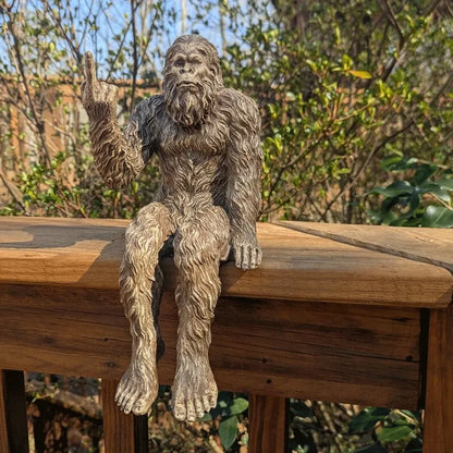 🤣Funny Bigfoot Yeti Statue
