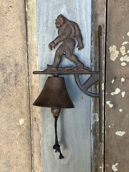 🦶🔔 Bigfoot Doorbell – The Only Guest Alert System That’s Elusively Effective