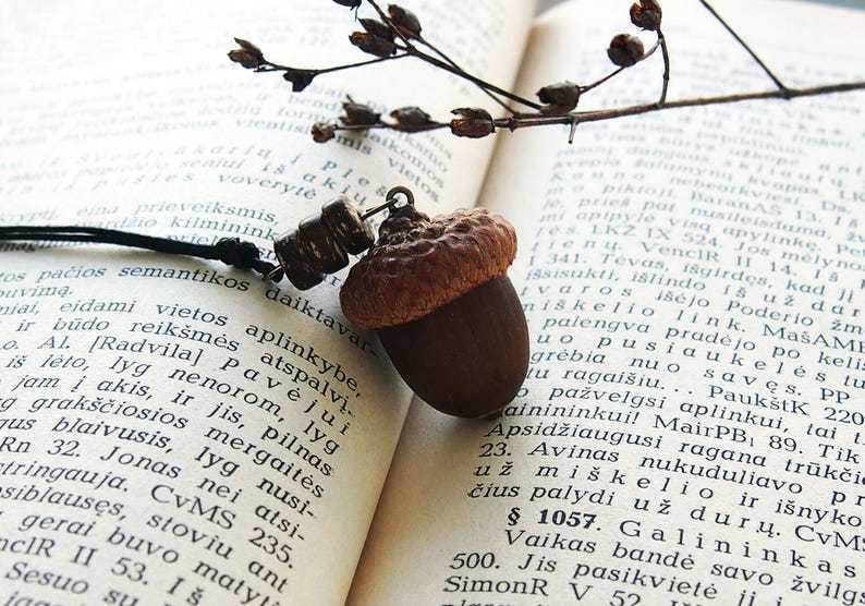Acorn Necklace
