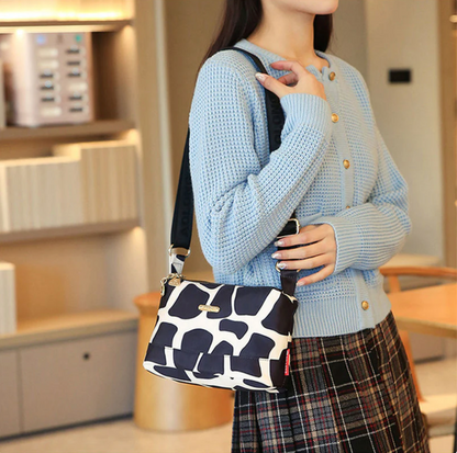 🔥40% OFF🔥Women's Multi-Pocket Printed Crossbody Bag