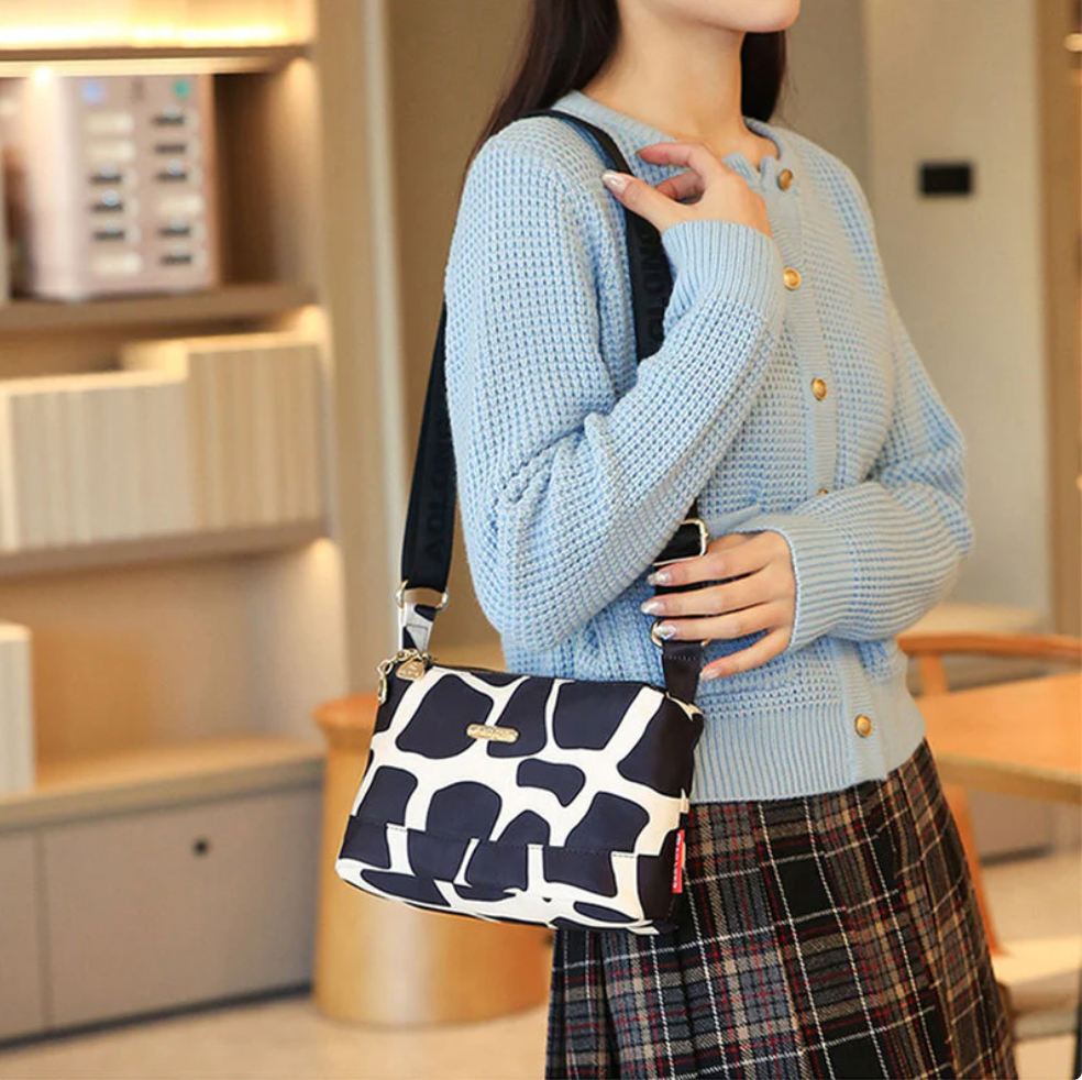 🔥40% OFF🔥Women's Multi-Pocket Printed Crossbody Bag