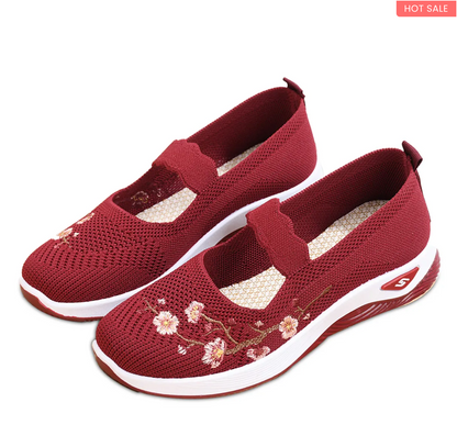 Women's Floral Embroidered Flats