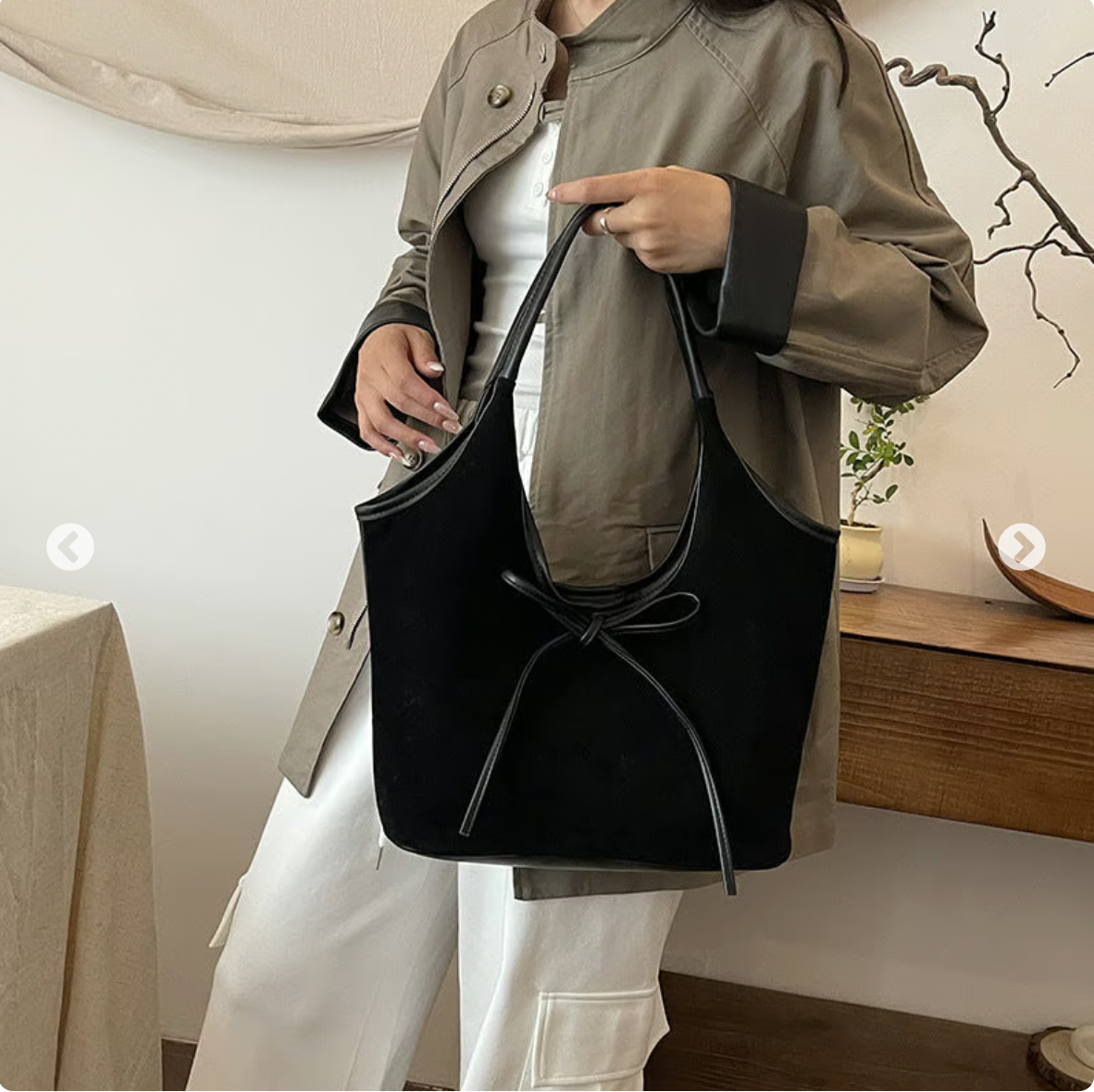 Women's Elegant Bow Decorated Shoulder Bag