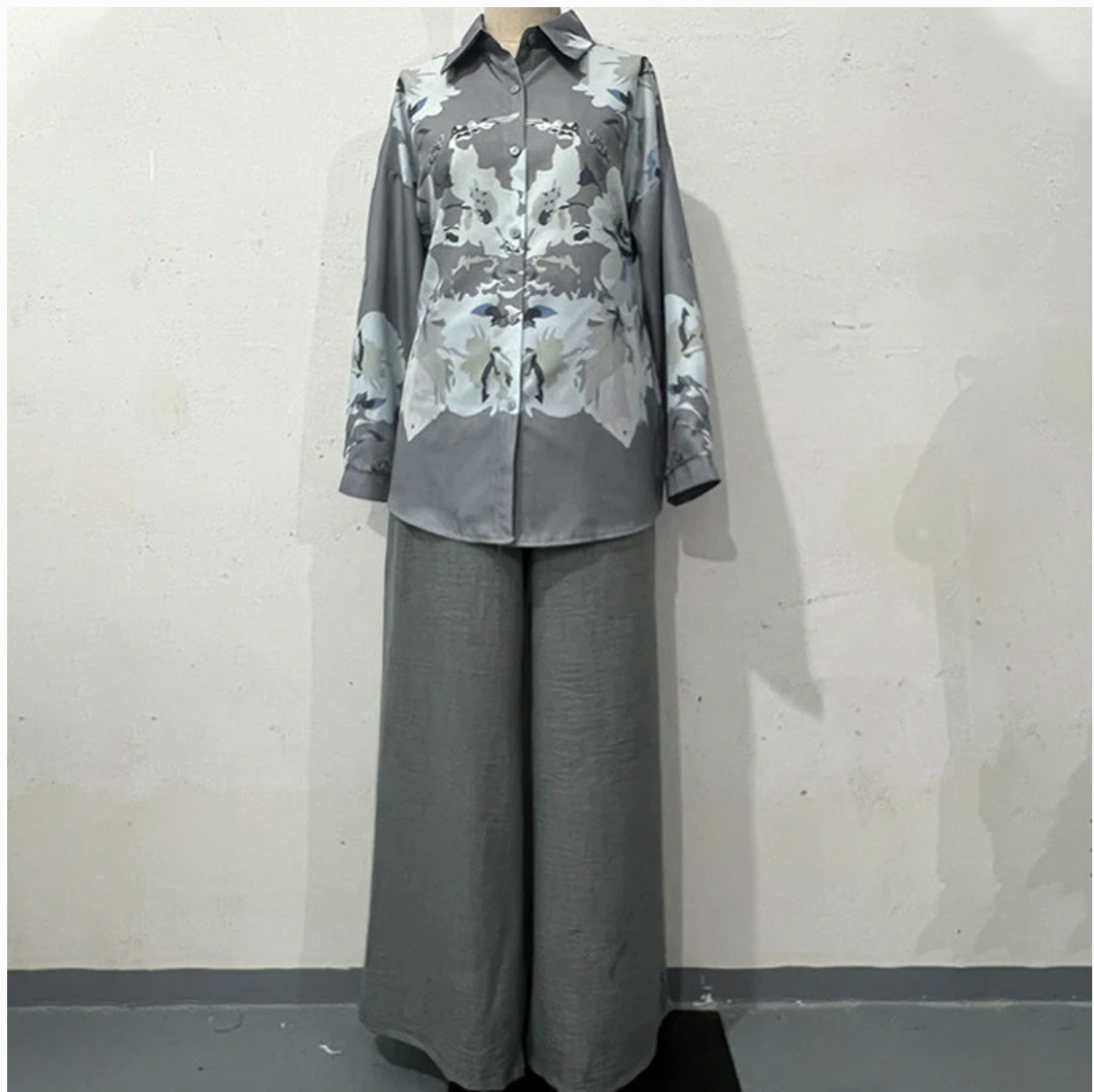 Women's Elegant Floral Print Blouse and Wide Leg Trousers Set