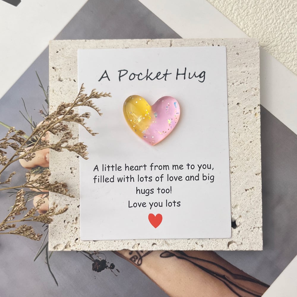 🌈🩷Exquisite Pocket Hug Heart with Greeting Cards