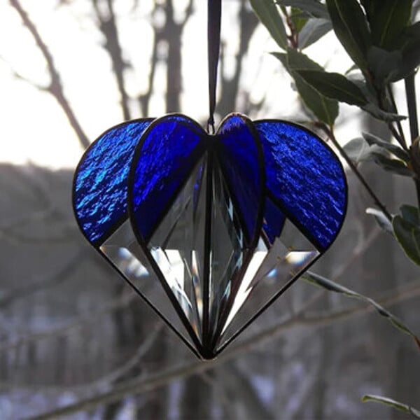 🔥Last Day Promotion 49% OFF🔥-Stained Heart-shaped Suncatcher-The Best Gift🌈