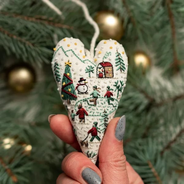 🎉2025 Christmas Sale 50% Discount - DIY Heart Shaped Hand Embroidered Christmas Ornament Kit