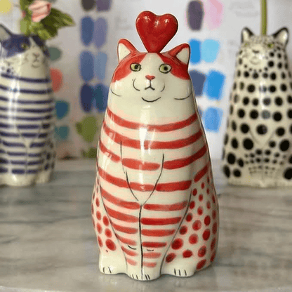 🎉 Special Offer - 49% Discount!😺Whimsical Hand-Painted Cat Vase Collection
