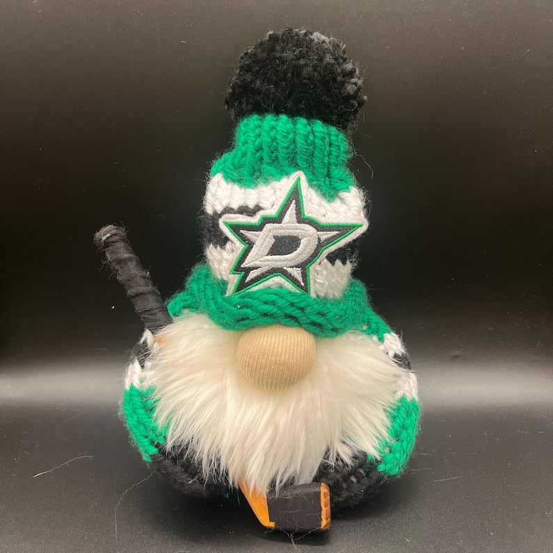NHL Hockey Gnome🏒