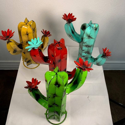 Mini Metal Saguaro Cactus - Garden Art🌵