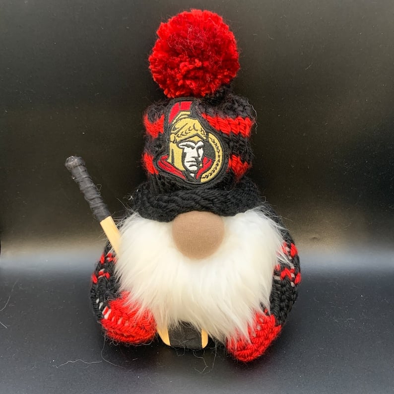 NHL Hockey Gnome🏒