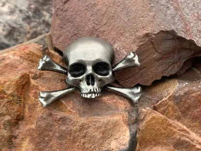 Retro Gothic Skull Brooch