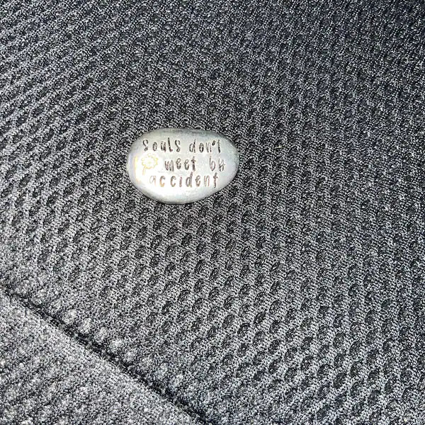 🎁Heart Feeling Pocket Pebble