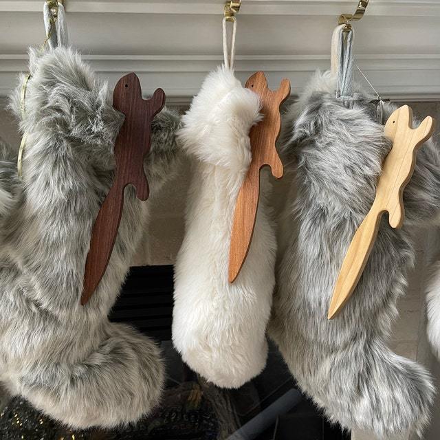 Wooden Squirrel Oven Rack Push/Pull Stick