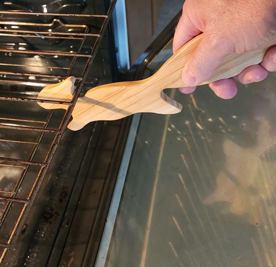 Wooden Squirrel Oven Rack Push/Pull Stick