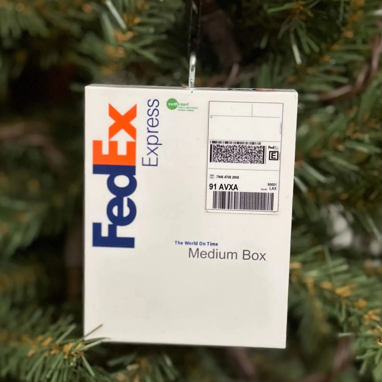 🤣🎁Funny Christmas Giftbox Ornament