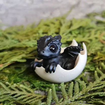 🐲Newborn Dragon In Egg