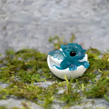 🐲Newborn Dragon In Egg