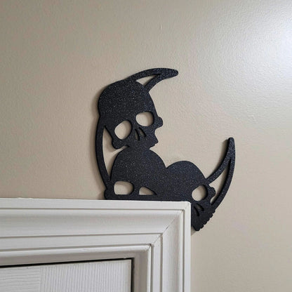 Metal Halloween Moon Door Corner Topper Decoration