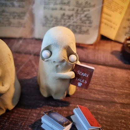 🖤Halloween Ghost Figurine