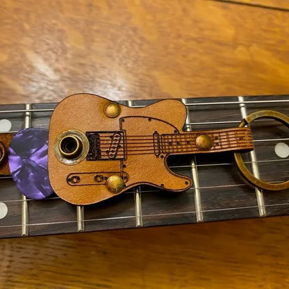 🎸Leather Guitar Pick Holder Keychain