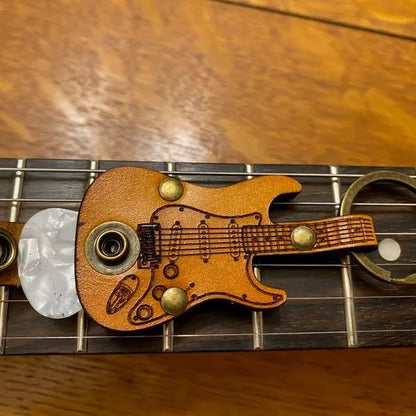 🎸Leather Guitar Pick Holder Keychain