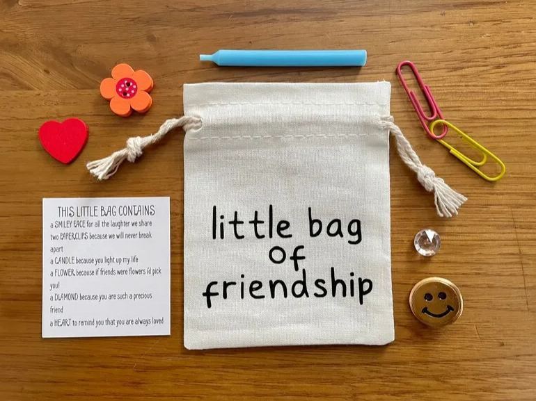 🎁 little bag of love