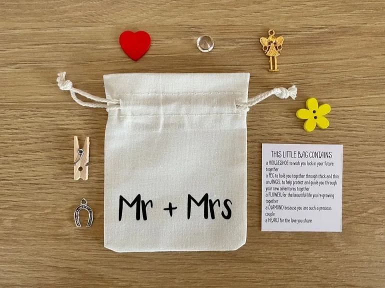 🎁 little bag of love