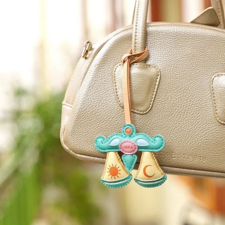 🌟Zodiac Signs Purse Charm Chain