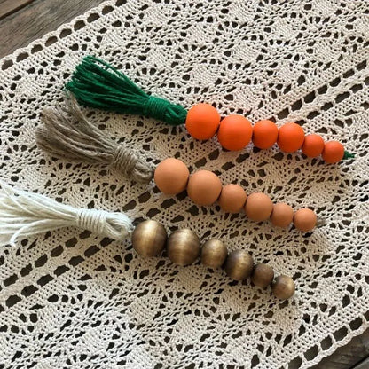 🐰🥕Wood Bead Carrots
