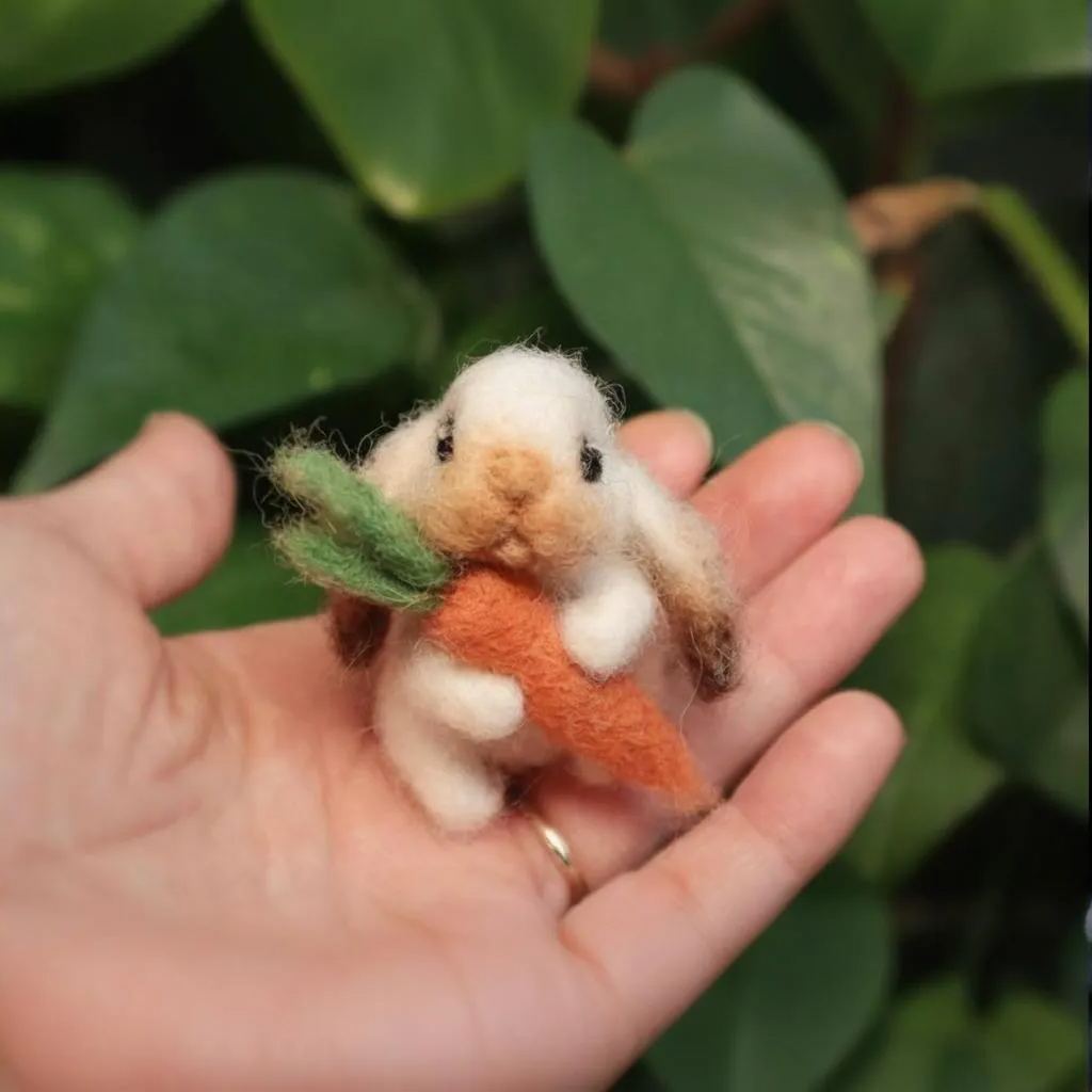 🐰🥕Felted Lop Eared Bunny With Carrot