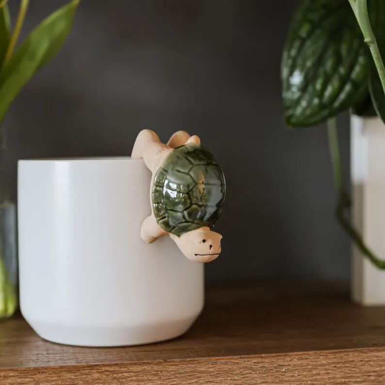 🔥🔥2025 Mother's Day Gift 50% Off--Cute Flower Pot Hugger Figurines