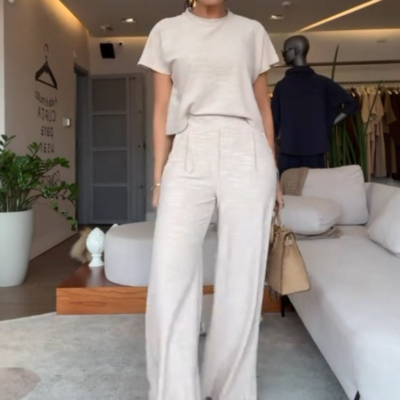 ⏳Limited time 50% off💥Women's two-piece set of plain short-sleeved tops and pants